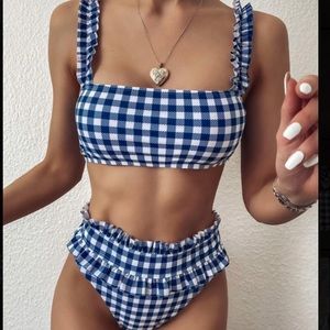 SHEIN BIKINI//blue and white gingham